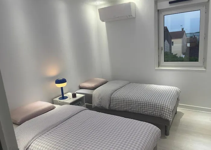 Maison Moderne Au Coeur De La Champagne *